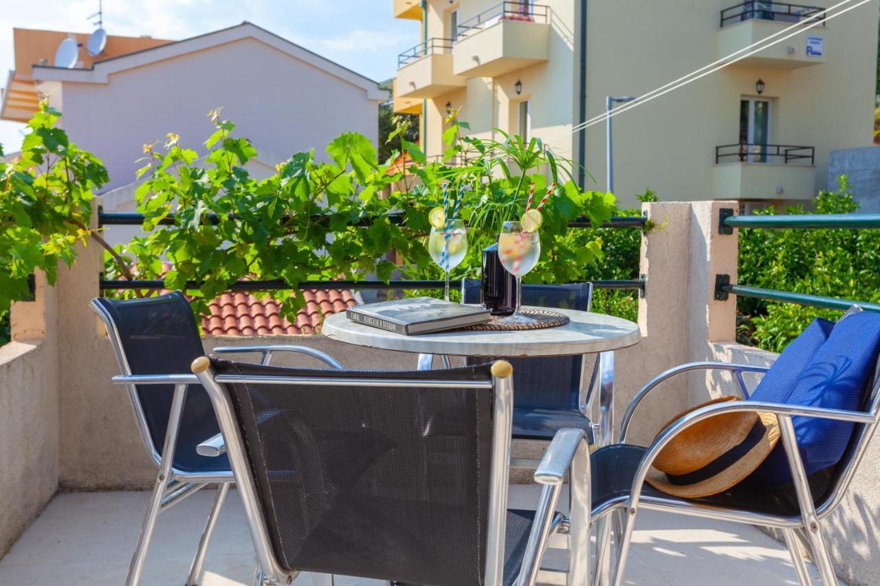 Sea And Lemon Tree Apartment Drasnice Luaran gambar